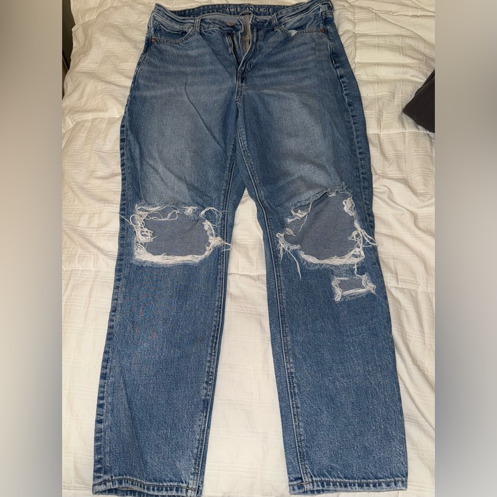 American Eagle Outfitters Women's Straight Leg Blue Jeans